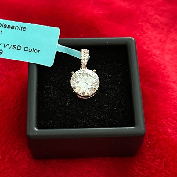 Luxury Moissanite Diamond Rose Gold 4.0 CT solitaire Pendant